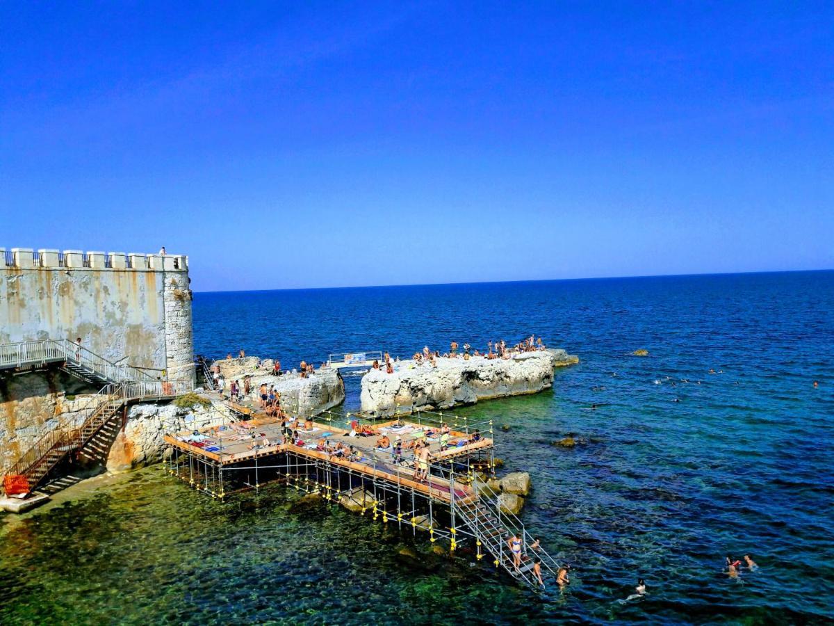 סירקוזה Incantevole Appartamento In Palazzo Storico Ortigia מראה חיצוני תמונה