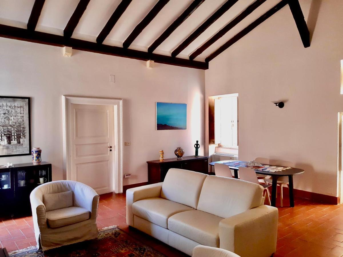 סירקוזה Incantevole Appartamento In Palazzo Storico Ortigia מראה חיצוני תמונה