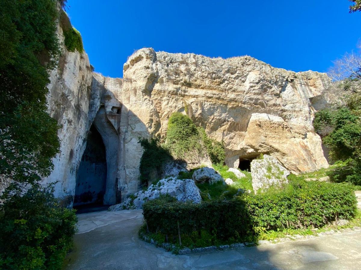 סירקוזה Incantevole Appartamento In Palazzo Storico Ortigia מראה חיצוני תמונה